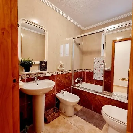 Modern And Comfortable In Parque Las Naciones Torrevieja